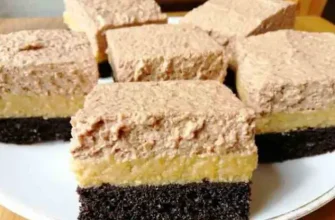 Prăjitura Alessia – Deliciu nr.1 Insiropat cu Suc și Două Creme Fine