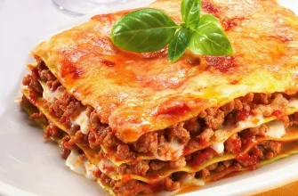 Lasagna cu carne tocată și sos Bechamel – Rețeta clasică italiană, pas cu pas