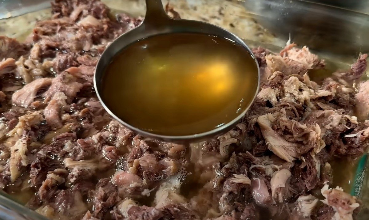 Piftie de porc de Crăciun preparată în casă