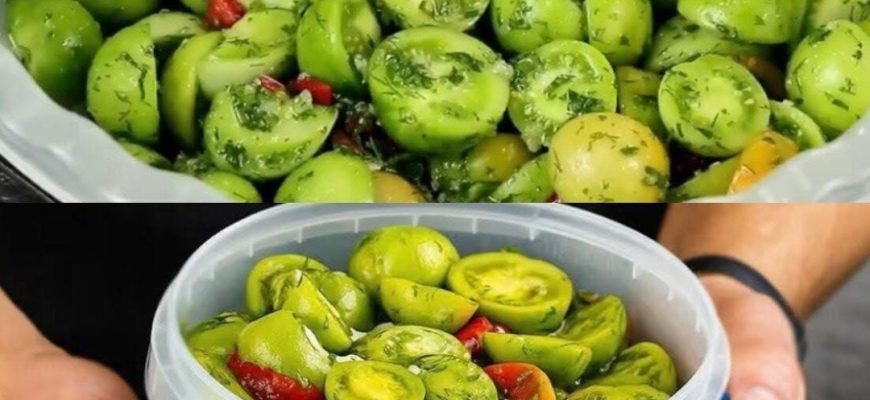 Salată din roșii verzi, delicioasă – îți lingi degetele... Acest secret nu-l spune nimeni...