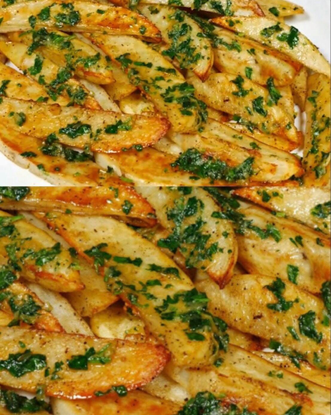 Cartofi mănăstirești la cuptor rețetă de post ieftină și incredibil de gustoasă Cartofi mănăstirești la cuptor rețetă de post ieftină și incredibil de gustoasă