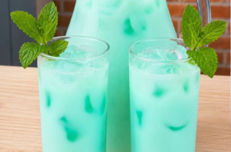 BĂUTURA RĂCIOARE TROPICALĂ ESTE ATÂT DE RĂCORITOARE! Ușor, răcoritor și ușor de făcut, îl poți păstra la frigider și servi oaspeților. O să le placă la nebunie